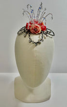 Load image into Gallery viewer, Dew Drop with rose