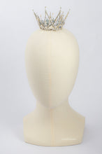 Load image into Gallery viewer, SHARP SHAPE CROWN