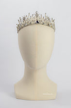 Load image into Gallery viewer, BALLET CROWN WITH STARS