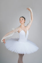 Load image into Gallery viewer, CLASSICAL TUTU