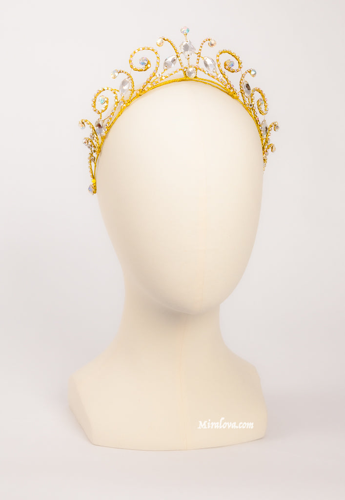 GOLD CROWN WITH CLEAR STONES